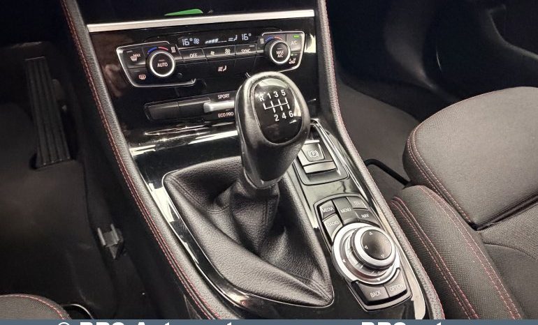 
								BMW 218 Active Tourer d 2015 full									