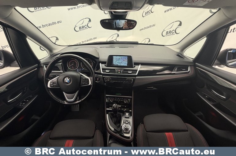 BMW 218 Active Tourer d 2015