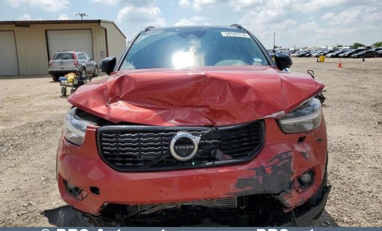
								Volvo XC 40 2.0 T5 AWD R-Design Automatas 2019 full									