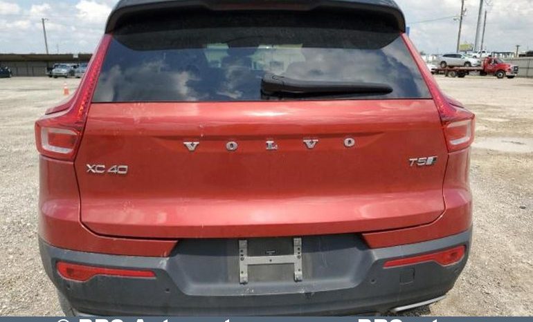 
								Volvo XC 40 2.0 T5 AWD R-Design Automatas 2019 full									
