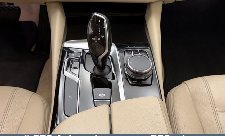 
								BMW 530 xDrive Automatas 2017 full									