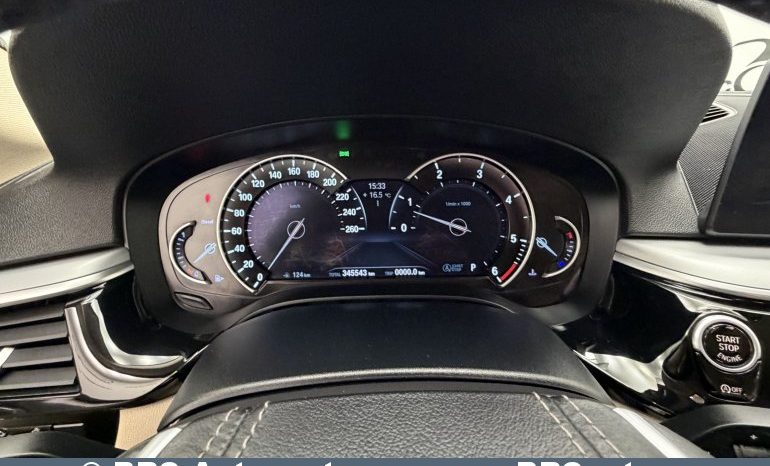 
								BMW 530 xDrive Automatas 2017 full									