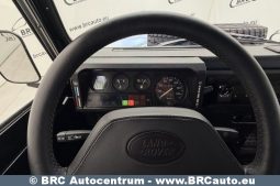
										Land Rover Defender 83 kWh Automatas 1996 full									
