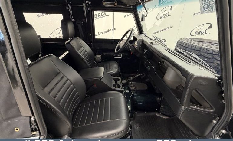 
								Land Rover Defender 83 kWh Automatas 1996 full									