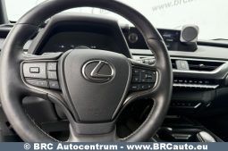 
										Lexus UX300e 54.3kWh Automatas 2022 full									