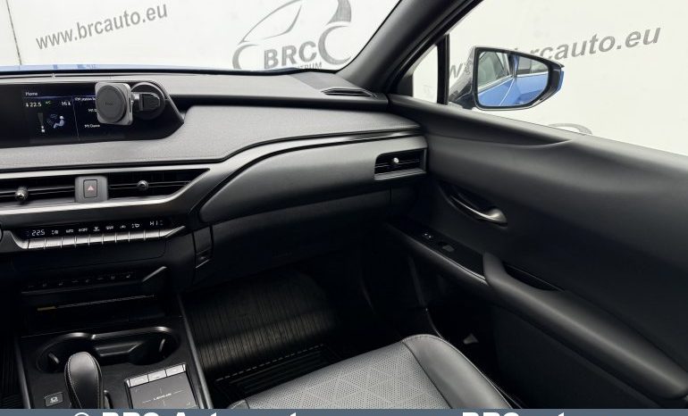
								Lexus UX300e 54.3kWh Automatas 2022 full									
