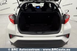 
										Toyota C-HR 1.8 Hybrid Automatas 2017 full									