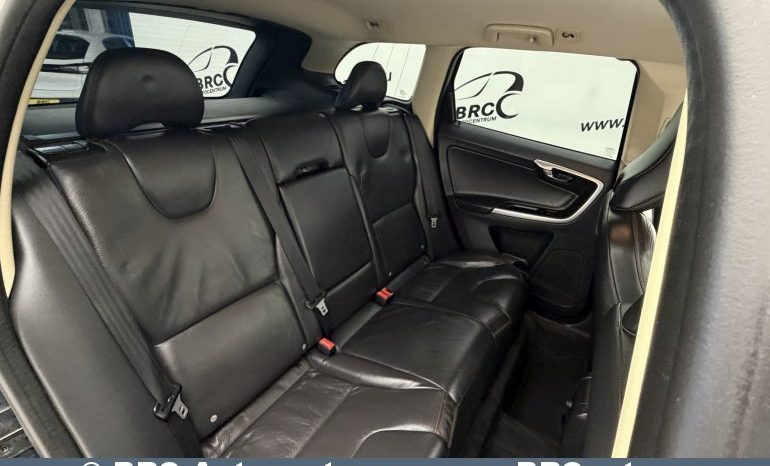 
								Volvo XC 60 D5 AWD Summum Automatas 2010 full									