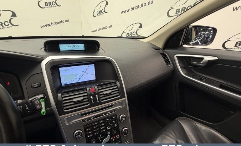 
								Volvo XC 60 D5 AWD Summum Automatas 2010 full									