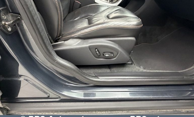 
								Volvo XC 60 D5 AWD Summum Automatas 2010 full									