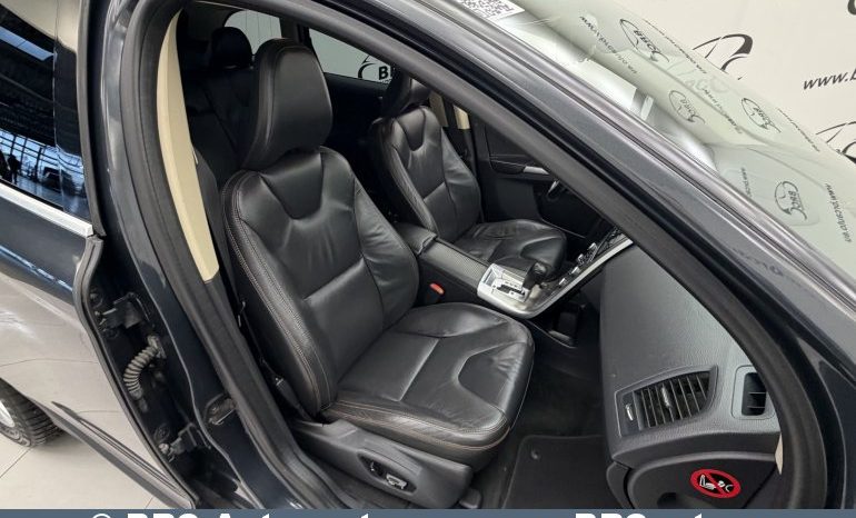 
								Volvo XC 60 D5 AWD Summum Automatas 2010 full									