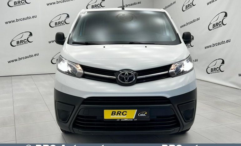 
								Toyota Proace 2.0 D-4D Panel Van Medium Single 2021 full									