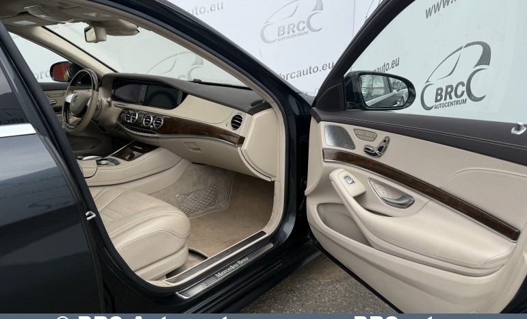 
								Mercedes-Benz S 550 4.7i Automatas 2015 full									