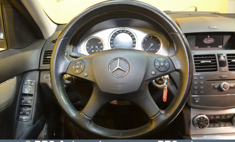 
								Mercedes-Benz C 200 CDI Avantgarde 2008 full									