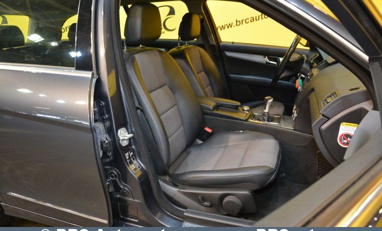 
								Mercedes-Benz C 200 CDI Avantgarde 2008 full									