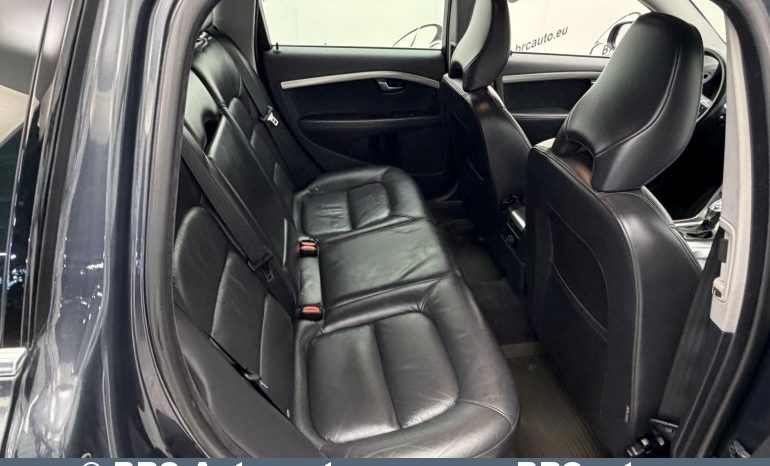 
								Volvo V70 D2 Drive Automatas 2012 full									