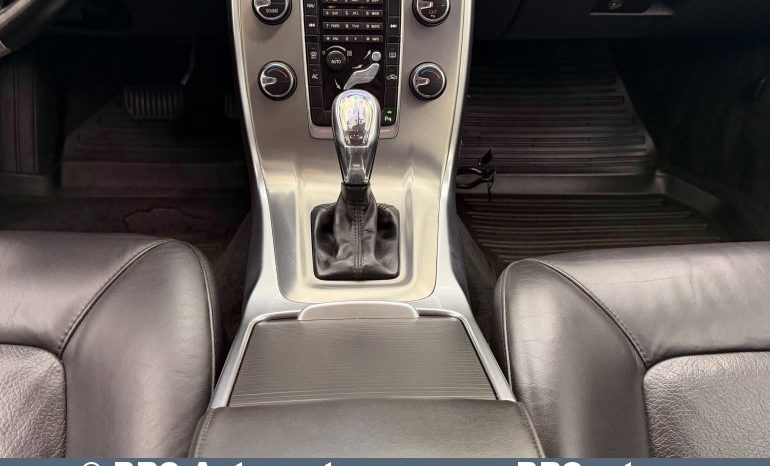 
								Volvo V70 D2 Drive Automatas 2012 full									