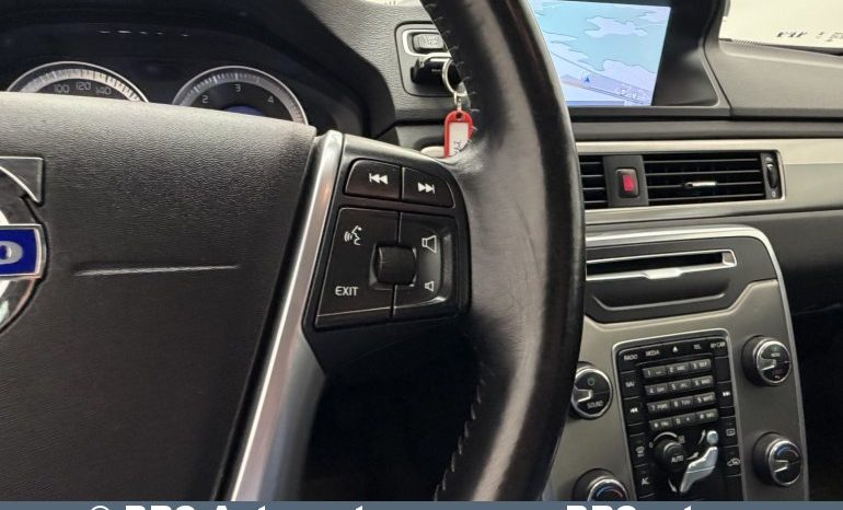 
								Volvo V70 D2 Drive Automatas 2012 full									