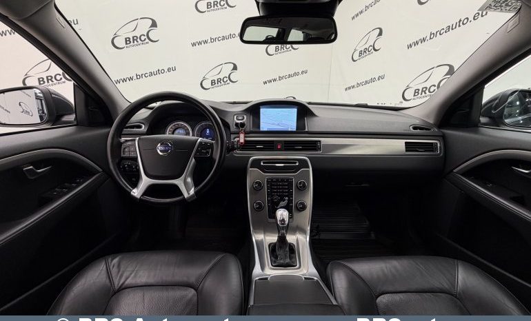
								Volvo V70 D2 Drive Automatas 2012 full									
