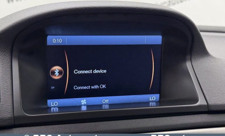 
								Volvo V70 D2 Drive Automatas 2012 full									
