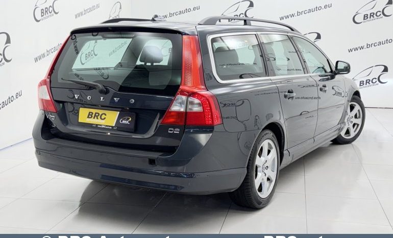 
								Volvo V70 D2 Drive Automatas 2012 full									