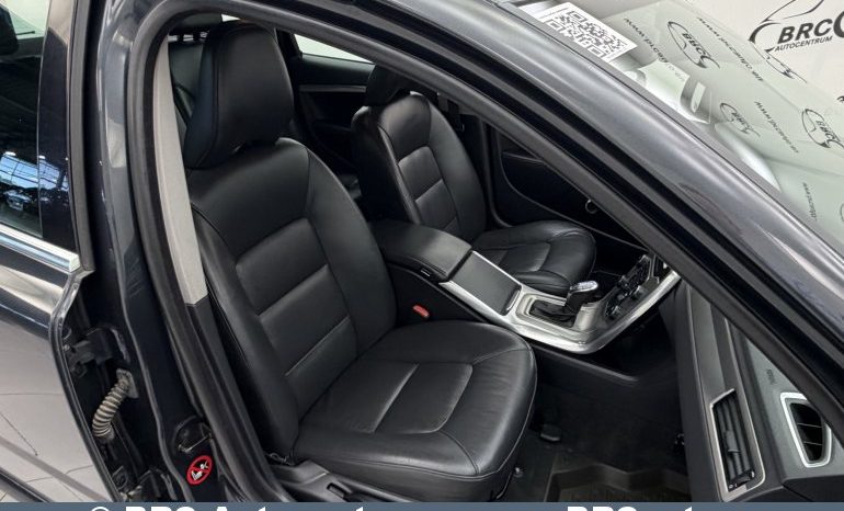 
								Volvo V70 D2 Drive Automatas 2012 full									