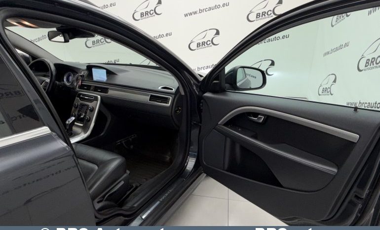 
								Volvo V70 D2 Drive Automatas 2012 full									