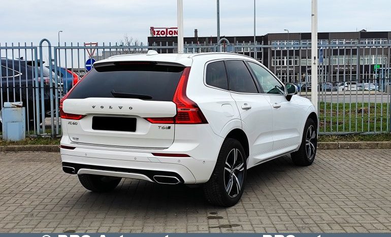 
								Volvo XC 60 T6 R-Line AWD Automatas 2018 full									