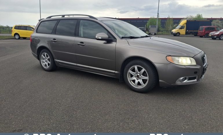 
								Volvo V70  2008 full									