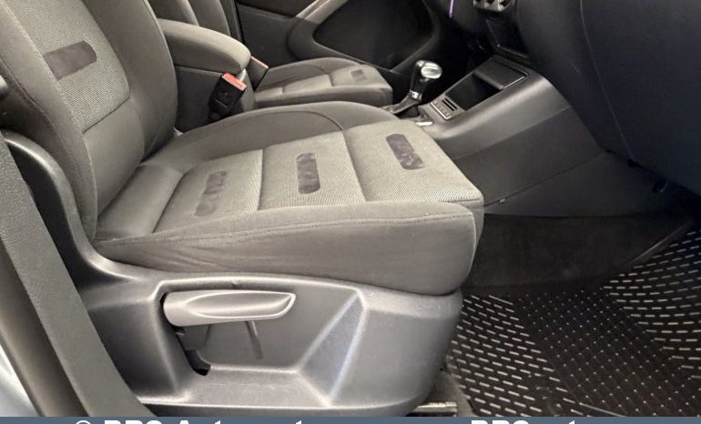 
								Volkswagen Tiguan 2.0 TDI 4Motion Automatas 2008 full									