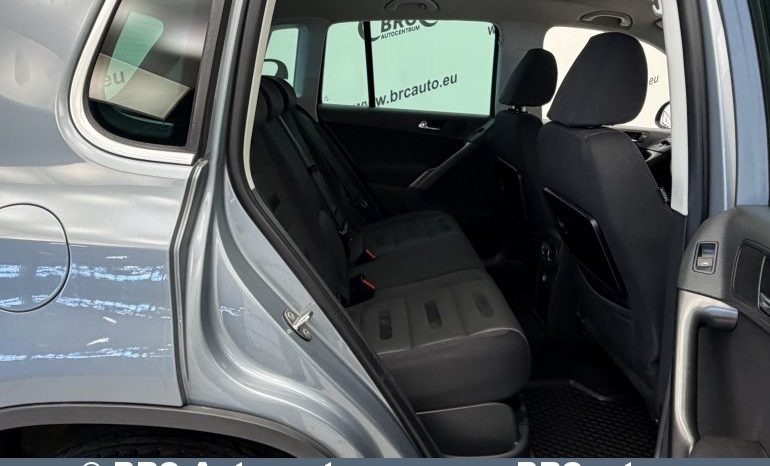 
								Volkswagen Tiguan 2.0 TDI 4Motion Automatas 2008 full									