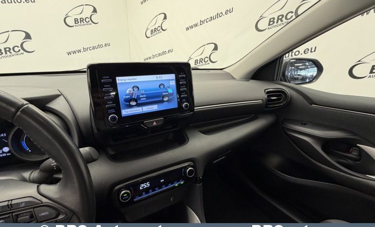 
								Toyota Yaris 1.5 Hybrid Elegant Automatas 2020 full									