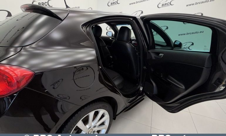 
								Alfa Romeo Giulietta 1.6 JTDm 2010 full									