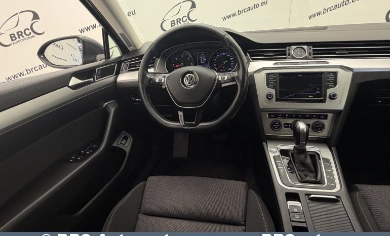 
								Volkswagen Passat 2.0 TDI Bluemotion Variant Automatas 2015 full									
