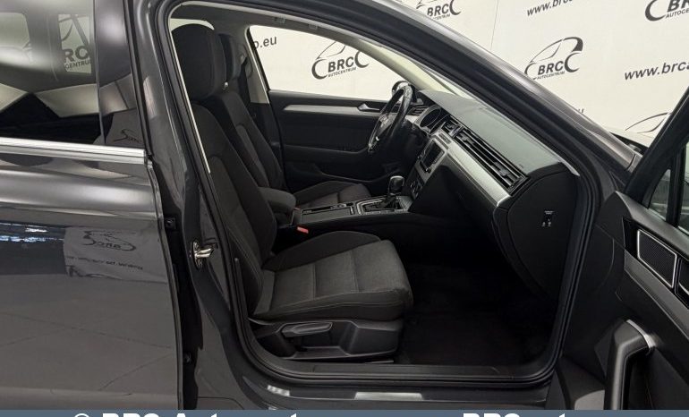 
								Volkswagen Passat 2.0 TDI Bluemotion Variant Automatas 2015 full									