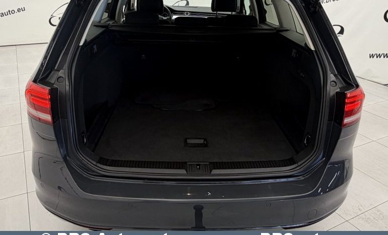 
								Volkswagen Passat 2.0 TDI Bluemotion Variant Automatas 2015 full									