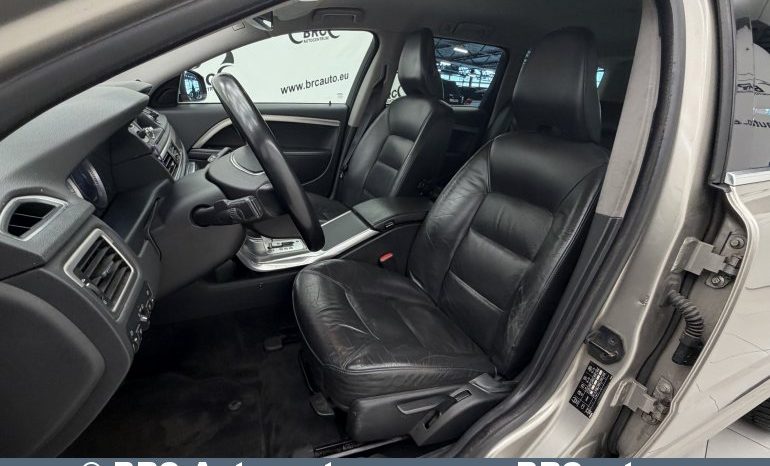 
								Volvo V70 D3 Automatas 2012 full									
