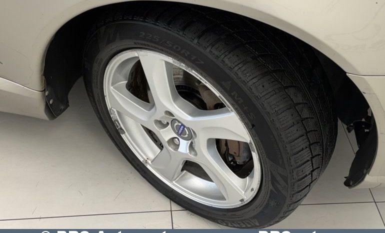 
								Volvo V70 D3 Automatas 2012 full									