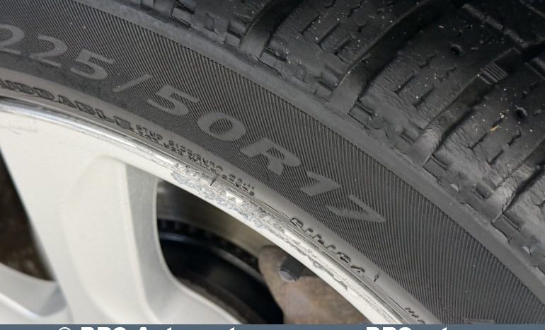 
								Volvo V70 D3 Automatas 2012 full									