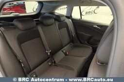 
										Opel Astra Sports Tourer + 1.6CDI Automatas 2018 full									