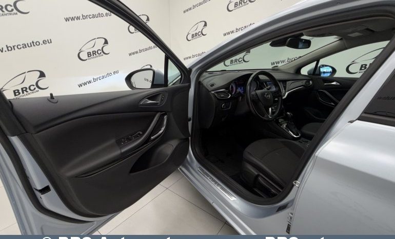 
								Opel Astra Sports Tourer + 1.6CDI Automatas 2018 full									