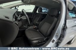 
										Opel Astra Sports Tourer + 1.6CDI Automatas 2018 full									