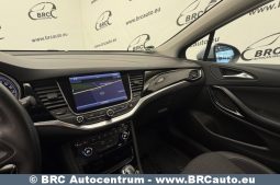 
										Opel Astra Sports Tourer + 1.6CDI Automatas 2018 full									