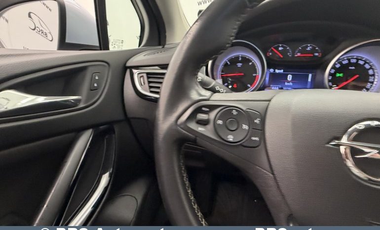 
								Opel Astra Sports Tourer + 1.6CDI Automatas 2018 full									