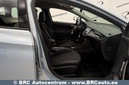 
										Opel Astra Sports Tourer + 1.6CDI Automatas 2018 full									