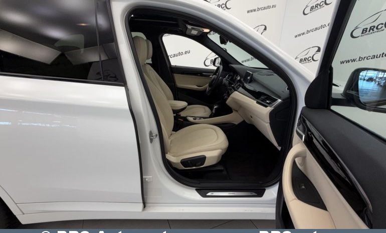 
								BMW X1 sDrive28i Automatas 2017 full									