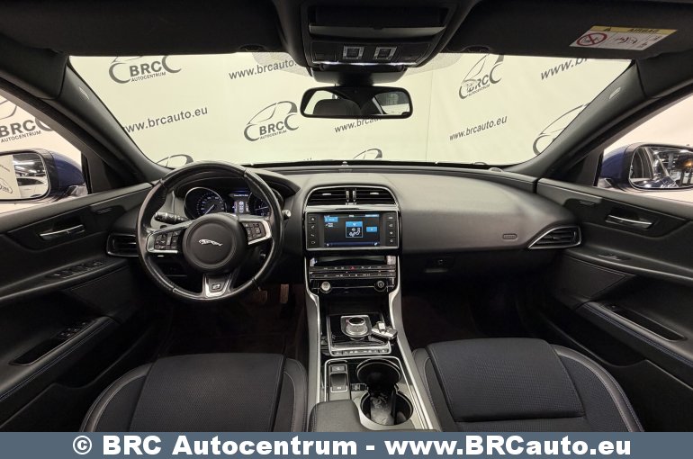 Jaguar XE 2.0D Automatas 2015