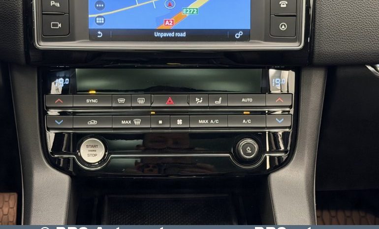 
								Jaguar F-Pace 2.0 Automatas 2018 full									