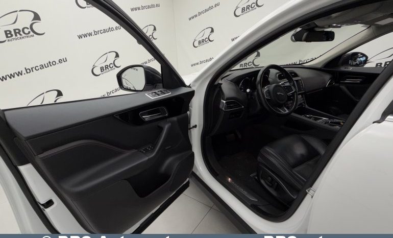 
								Jaguar F-Pace 2.0 Automatas 2018 full									