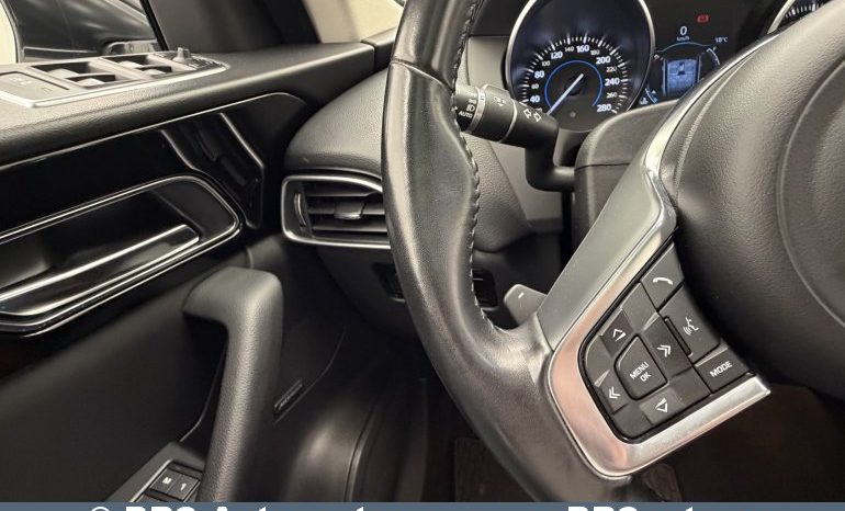 
								Jaguar F-Pace 2.0 Automatas 2018 full									